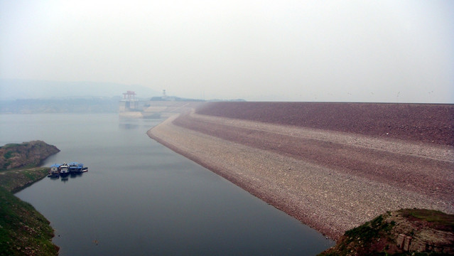 小浪底大坝