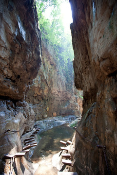 绵山峡谷