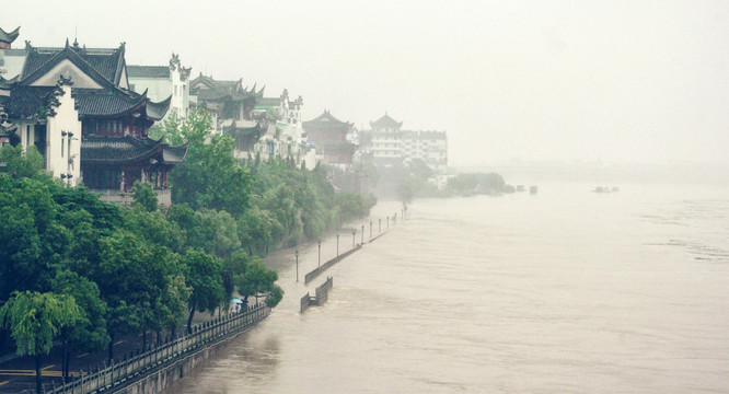 兰溪洪水