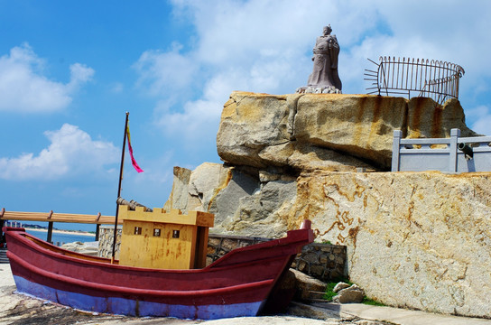 红海湾南海寺郑和雕像