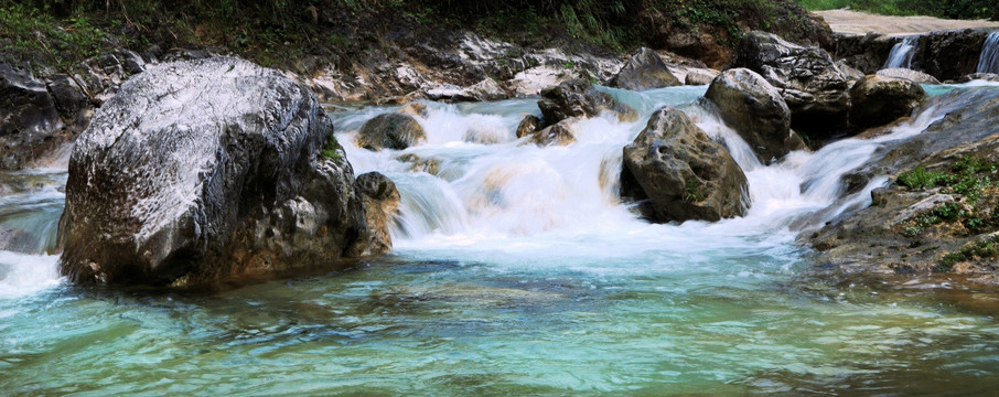 孱孱流水