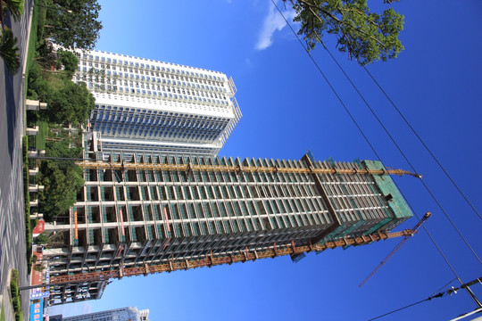 建设中高楼