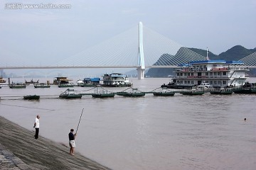 江上垂钓