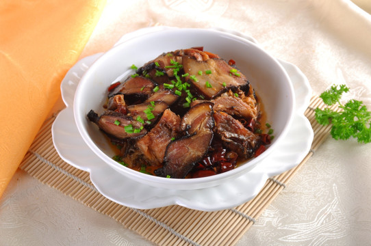 腊味三蒸