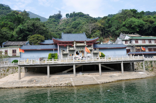 清远飞来寺