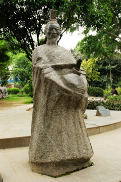 广西柳州 石刻雕像屈原