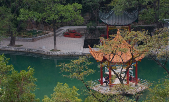 湖心亭