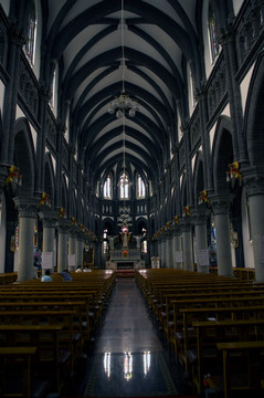 天主教堂内部