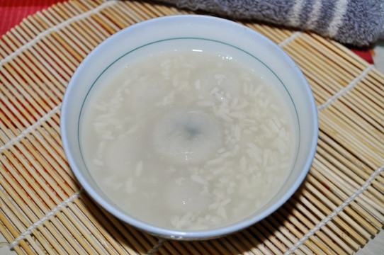 米酒 汤圆
