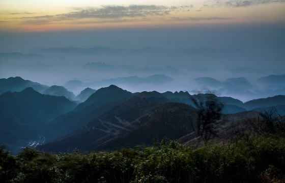 山峦
