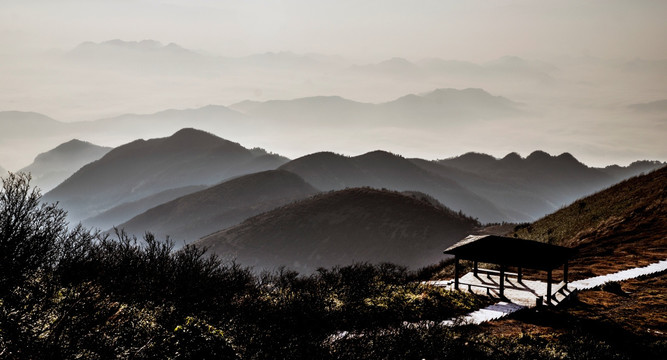 山峰