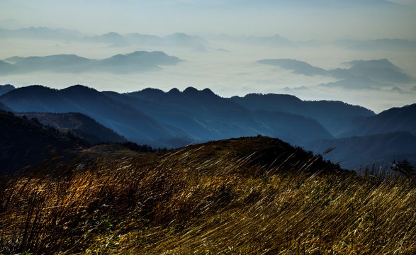 山岭