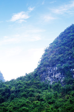 聚龙潭 山景