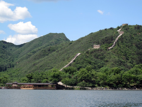 黄花城水长城风景区