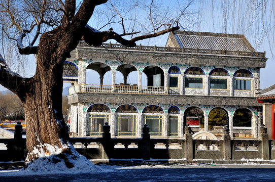 游船建筑