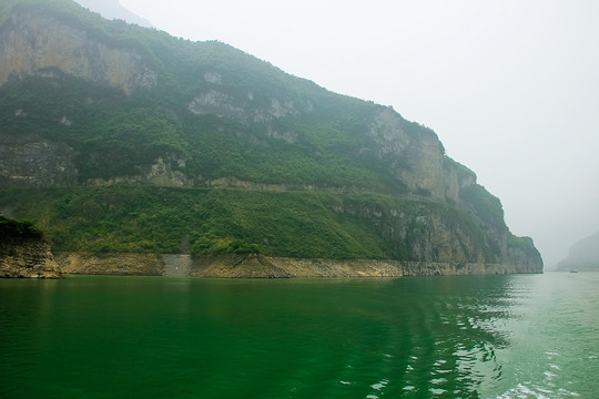高峡平湖
