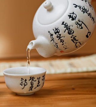 品茶