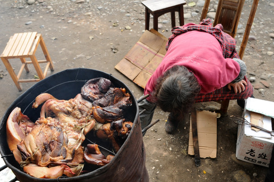 农家烟熏腊肉