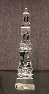水晶玻璃塔