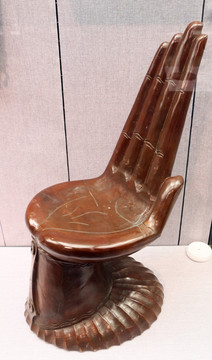 菲律宾木雕手型座椅