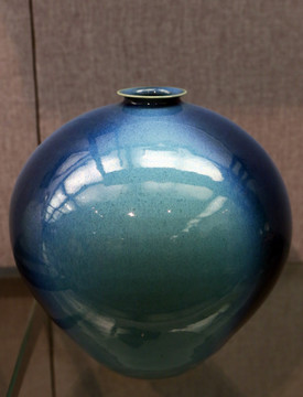 新加坡蓝釉瓷罐