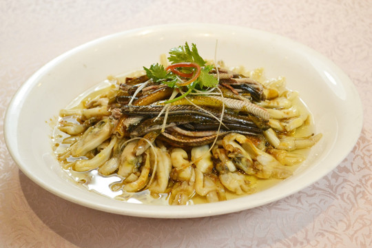 蒜香鼓汁蛏鳝