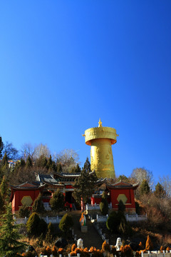 龟山大佛寺 世界最大转经筒