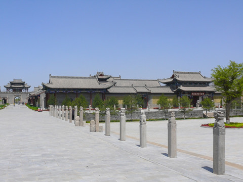 山西万荣李家大院