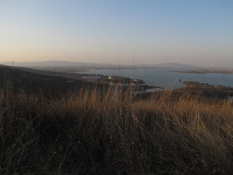 滁州西涧湖日暮