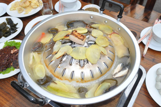 老挝火锅