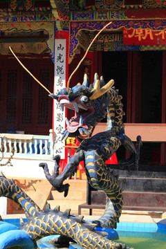 雕塑  黑龙