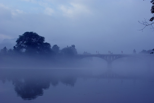 荔波大桥