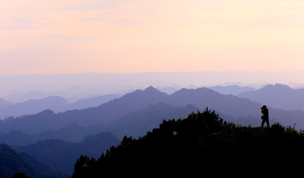 荔波月亮山