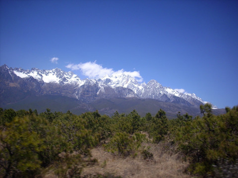 玉龙雪山