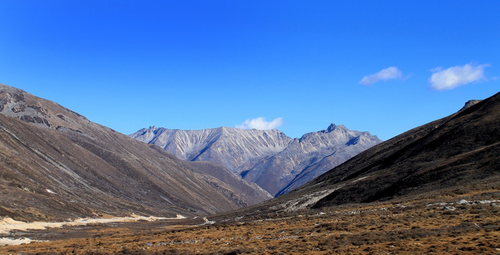 高原山峰