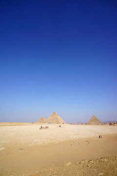 埃及大漠金字塔