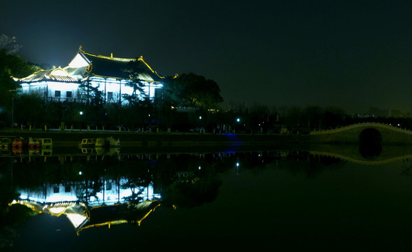 武汉古琴台夜景