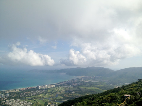 三亚海滨城市鸟瞰景观