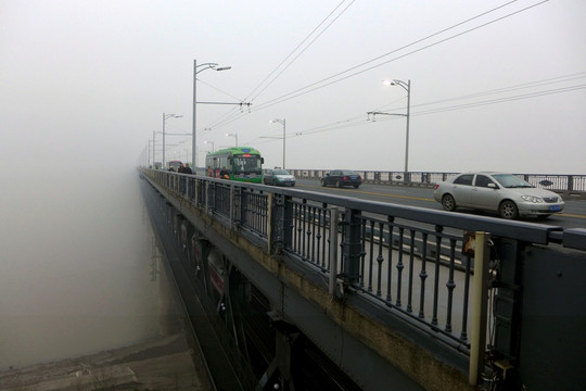 武汉市雾霾天气