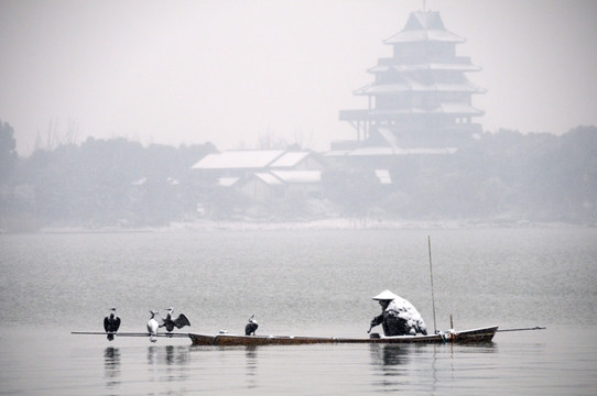 独钓寒江雪