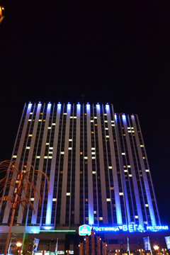 伊兹迈酒店夜景