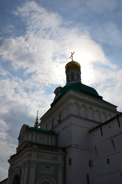 圣三一修道院
