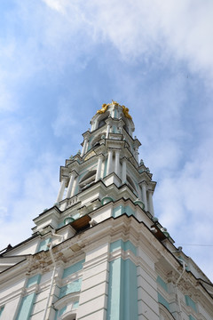 圣三一修道院钟楼
