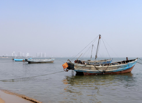 渤海之滨 渔船
