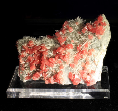 菱锰矿晶体