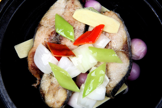 石锅豆豉焗巴鱼