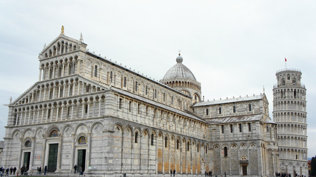 意大利比萨宗教建筑群 比萨斜塔