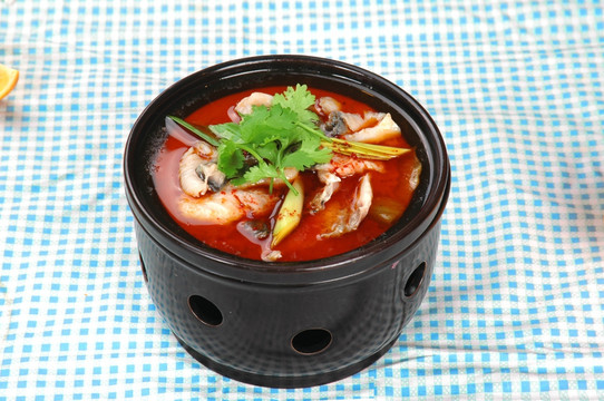 酸汤鱼片煲