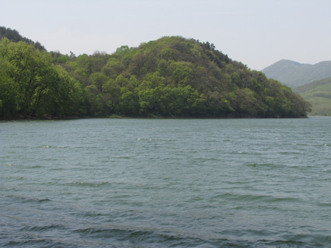 山青水秀 碧水蓝天