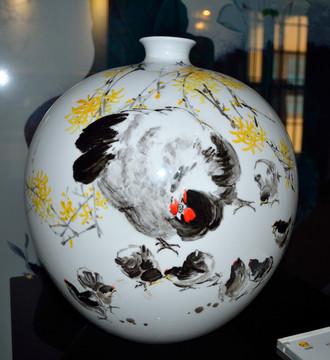 陶瓷 瓷瓶 瓷器 艺术品 彩绘